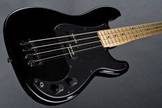 Fender Precision Bass - Обзор инструмента